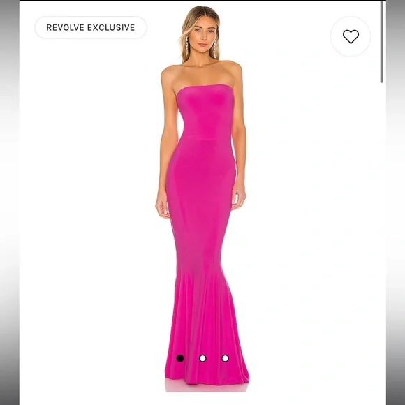 revolve maxi dress! only worn once to prom! super cute and comfy - Picture 2 of 2